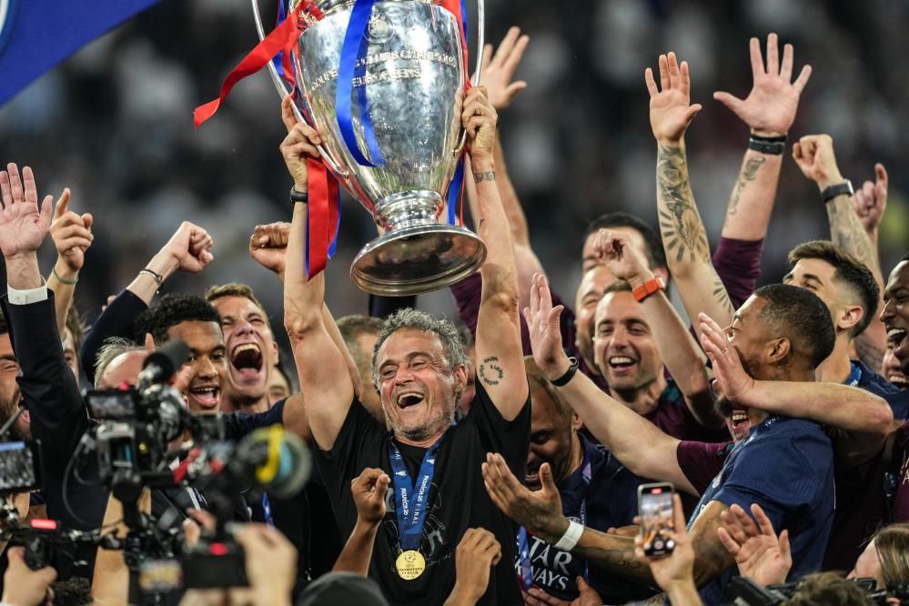 包含巴黎让球手脚乏力，无助于胜利的词条