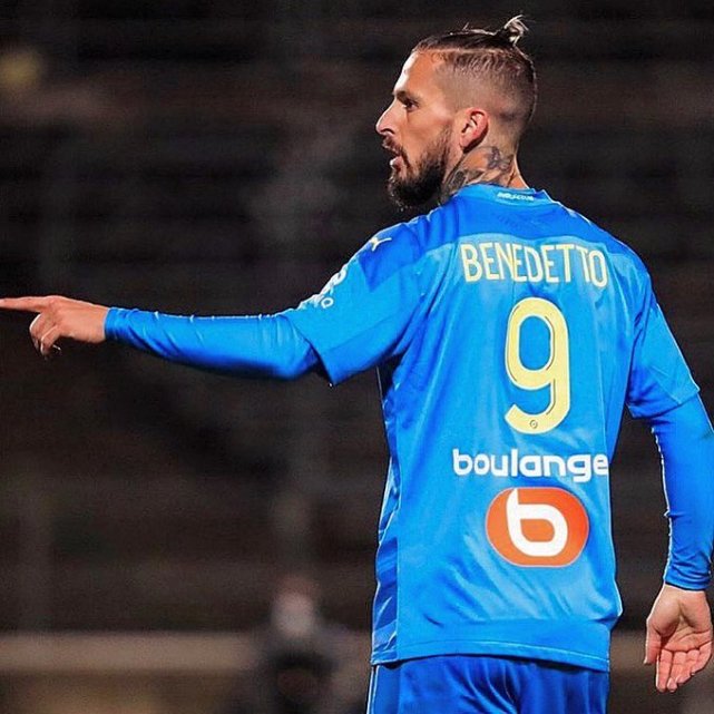 包含凯恩遭遇五连败，巴黎圣日耳曼教练面临压力！的词条